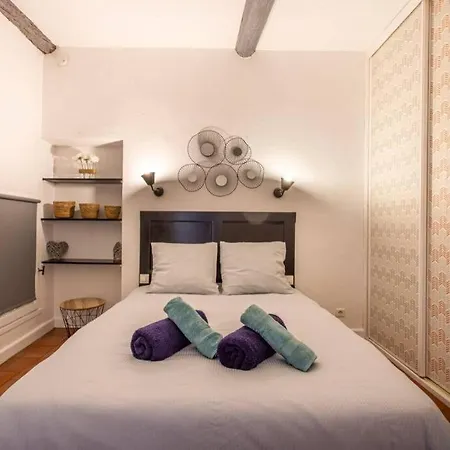 Apartment Vieil De Charme 2/4pers Antibes